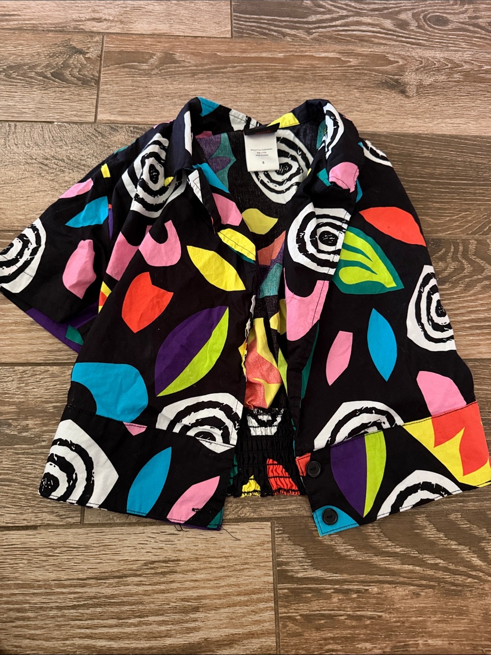 Stranger things eleven button up crop top small